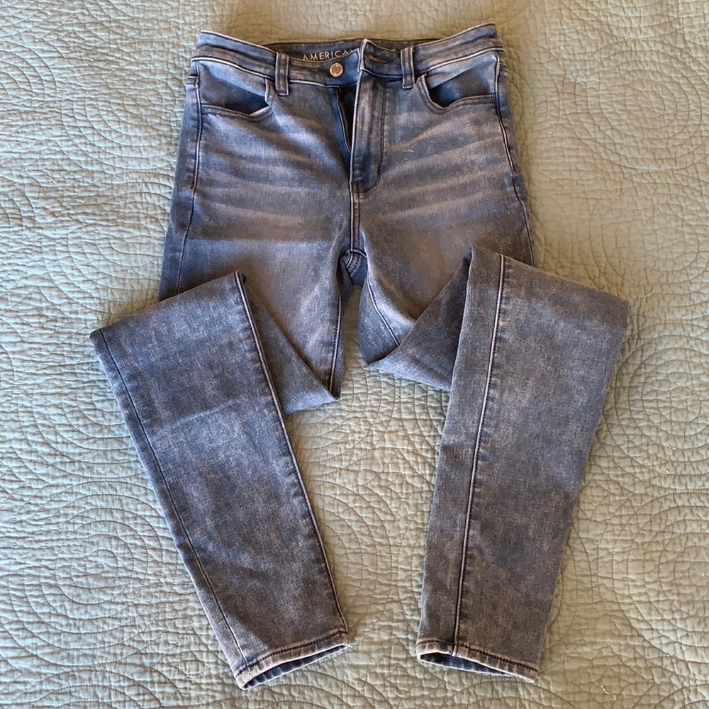 NWOT American eagle jeans